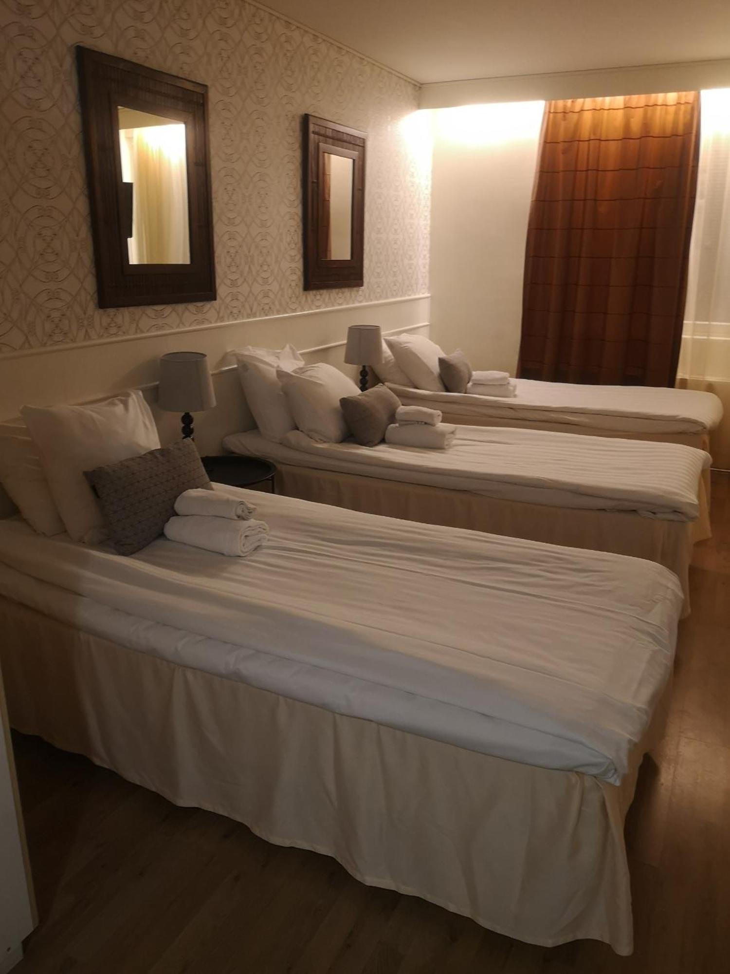 Hotel คายานี ภายนอก รูปภาพ